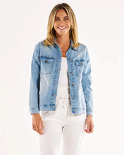 Load image into Gallery viewer, Betty Basics Mayfair Denim Jacket Vintage Blue