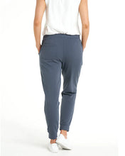 Load image into Gallery viewer, Betty Basics Lindsay Jogger Indi Blue