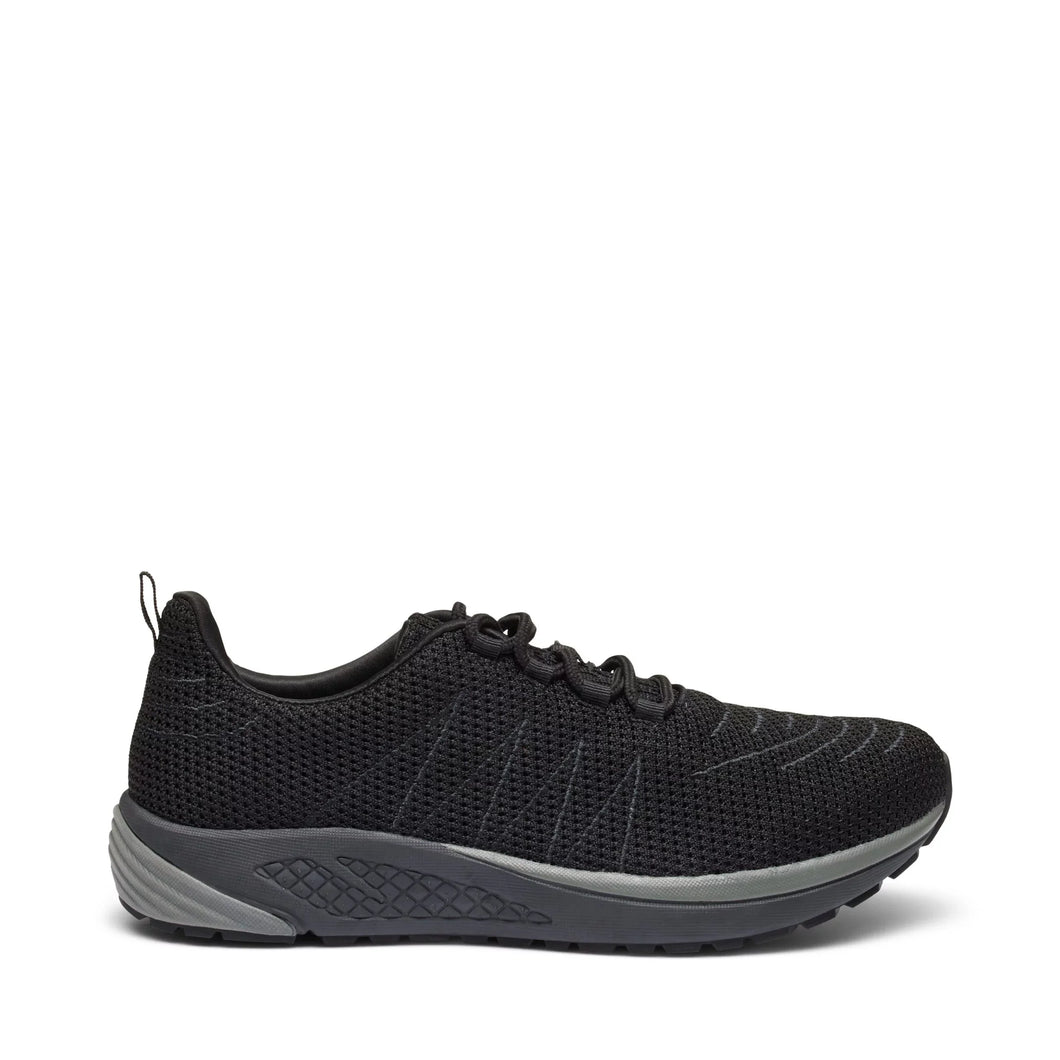 Propet Tour Knit Triple Black Mens Shoes Maa252