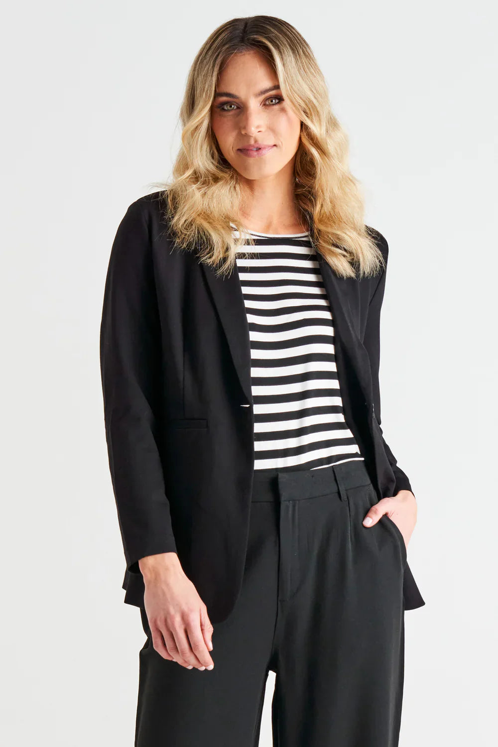 Betty Basics Portsea Blazer Black