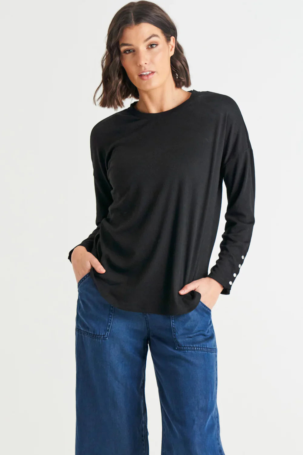 Betty Basics Malika Ribbed Long Sleeve Tee Black