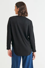 Load image into Gallery viewer, Betty Basics Malika Ribbed Long Sleeve Tee Black