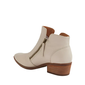 Diana Ferrari Zoner Almond-Natural