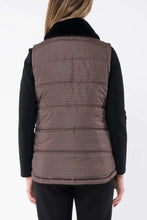 Load image into Gallery viewer, Jump Houndstooth Puffer Vest